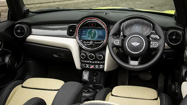 MINI Cooper Convertible Dashboard