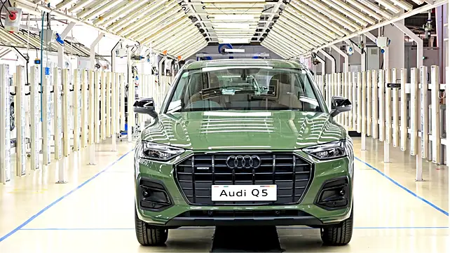 Audi Q5 Front View Audi Q5 Front View