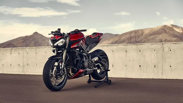 Triumph Street Triple RS Front View Triumph Street Triple RS Front View