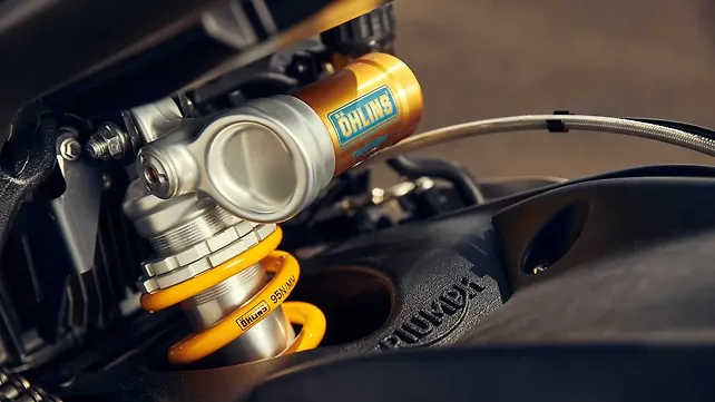 Triumph Street Triple RS Rear Suspension Spring Preload Setting Triumph Street Triple RS Rear Suspension Spring Preload Setting