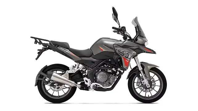 Benelli TRK 251 Right Side View Benelli TRK 251 Right Side View