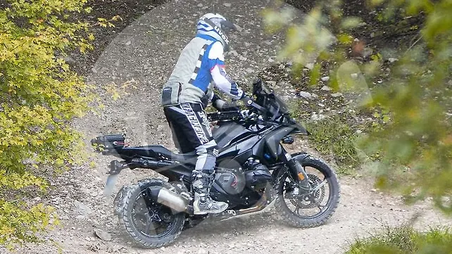 BMW R 1250 GS Right Side View BMW R 1250 GS Right Side View