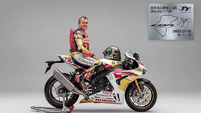 Honda CBR1000RR-R Fireblade Right Side View Honda CBR1000RR-R Fireblade Right Side View
