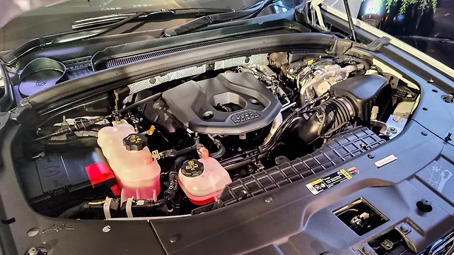 Jeep Grand Cherokee Engine Shot Jeep Grand Cherokee Engine Shot