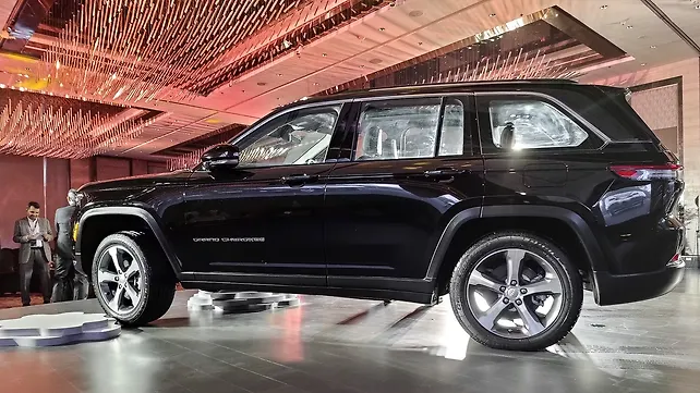 Jeep Grand Cherokee Left Side View Jeep Grand Cherokee Left Side View