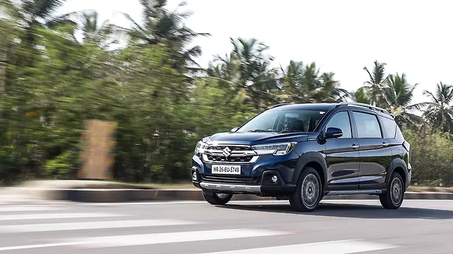 Maruti Suzuki левый передний три четверти Maruti Suzuki левый передний три четверти