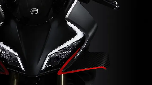 CFMoto 300SR Front View CFMoto 300SR Front View