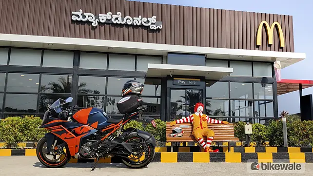 KTM RC 390 Left Side View KTM RC 390 Left Side View