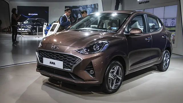Hyundai правый передний три четверти Hyundai правый передний три четверти
