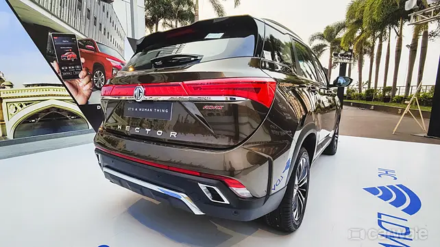 MG Hector Facelift Left Rear Three Quarter Left Rear Three Quarter