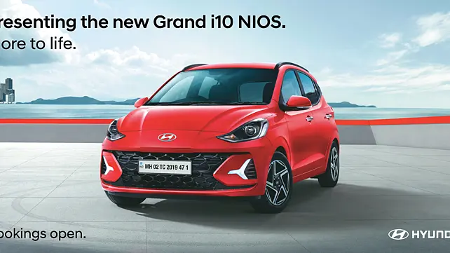 Hyundai Grand i10 Nios Facelift Left Front Three Quarter