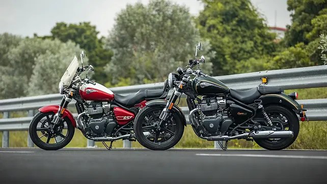 Royal Enfield Super Meteor 650 Left Side View