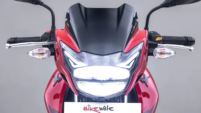 TVS Apache RTR 160 Head Light TVS Apache RTR 160 Head Light