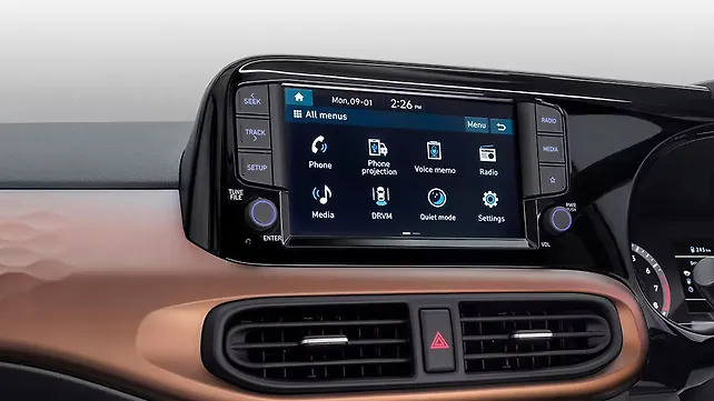 Hyundai Aura Infotainment System New Hyundai Aura Facelift