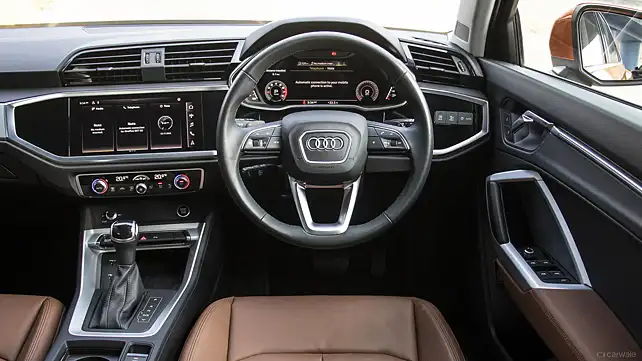 Audi Q3 Dashboard