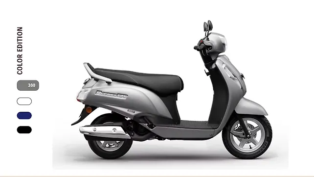 Suzuki Access 125 Right Side View Suzuki Access 125 Right Side View