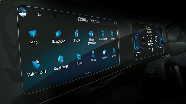 Hyundai New Verna Infotainment System