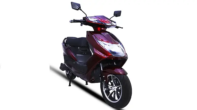 Komaki LY Pro electric scooter Komaki LY Pro electric scooter