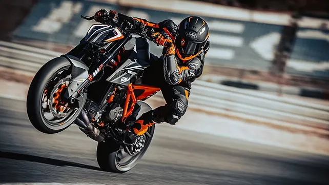 KTM  Left Front Three Quarter