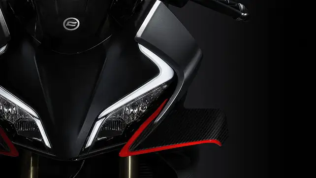 CFMoto 300SR Right Side View CFMoto 300SR Right Side View