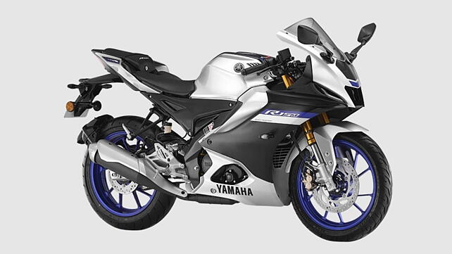 Yamaha R15 V4 Right Side View