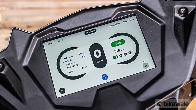 Simple Energy One TFT / Instrument Cluster