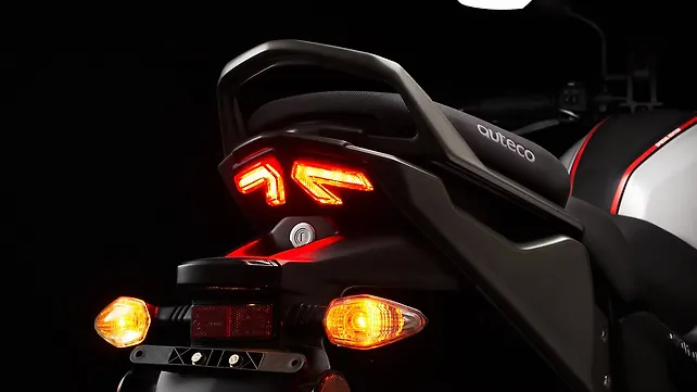 TVS Raider 125 Tail Light TVS Raider 125 Tail Light