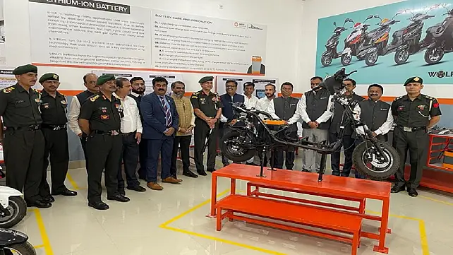 Wardwizard’s EV Centre of Excellence at Dogra Regimental Centre Wardwizard’s EV Centre of Excellence at Dogra Regimental Centre