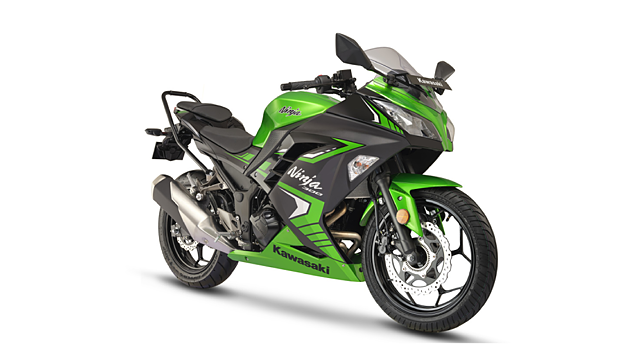 Kawasaki Ninja 300 Right Front Three Quarter