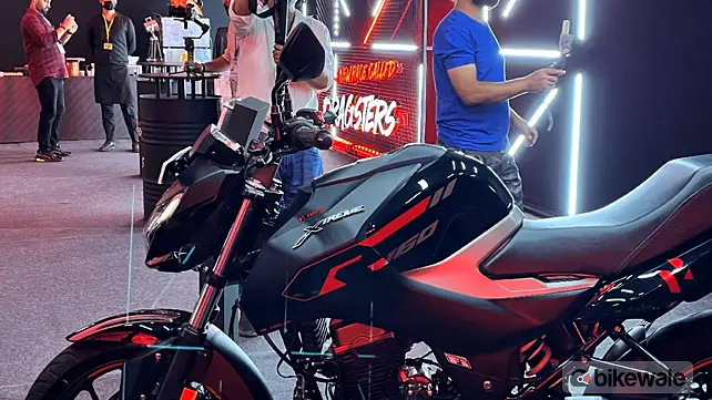 Hero Xtreme 160R 4V Left Side View Hero Xtreme 160R 4V Left Side View