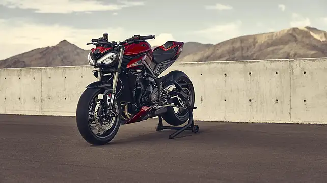 Hero Xtreme 160R 4V Left Rear Three Quarter Hero Xtreme 160R 4V Left Rear Three Quarter