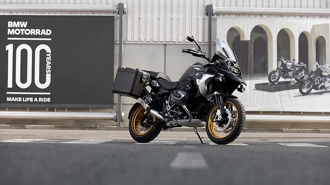 BMW R 1250 GS Ultimate Edition with additional equipment unveiled - BikeWale