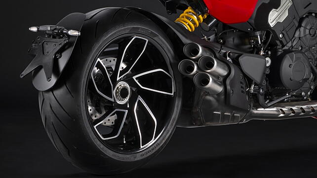 Ducati Diavel V4 Rear Tyre
