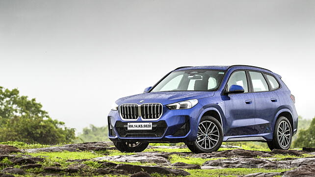 The New 2023 BMW X1 Is the First BMW in Decades Without an iDrive  Controller