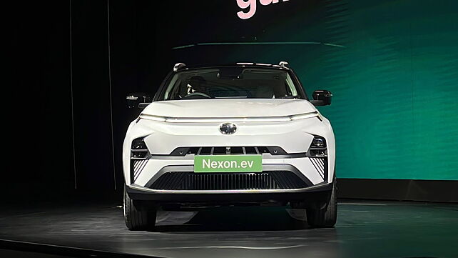 Tata Nexon EV Facelift Front View