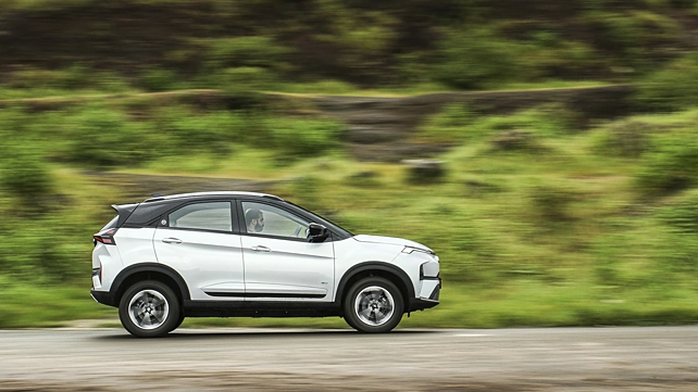Tata Nexon EV Facelift Left Side View Tata Nexon EV Facelift Left Side View
