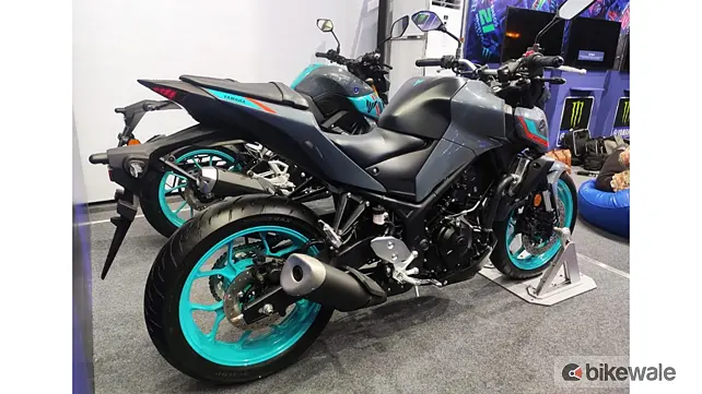 Yamaha YZF-R3 Right Rear Three Quarter Yamaha YZF-R3 Right Rear Three Quarter