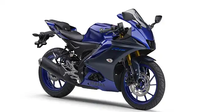 Yamaha R15 V4 Right Front Three Quarter Yamaha R15 V4 Right Front Three Quarter