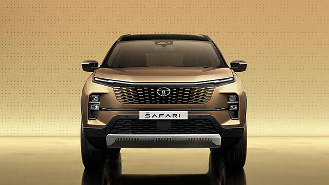 Tata Safari Facelift Front View