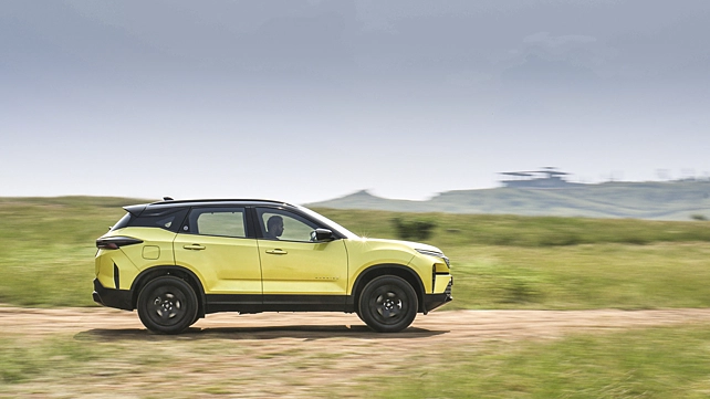 Tata Harrier Right Side View Tata Harrier Right Side View