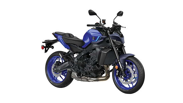 Yamaha MT-09 Right Side View