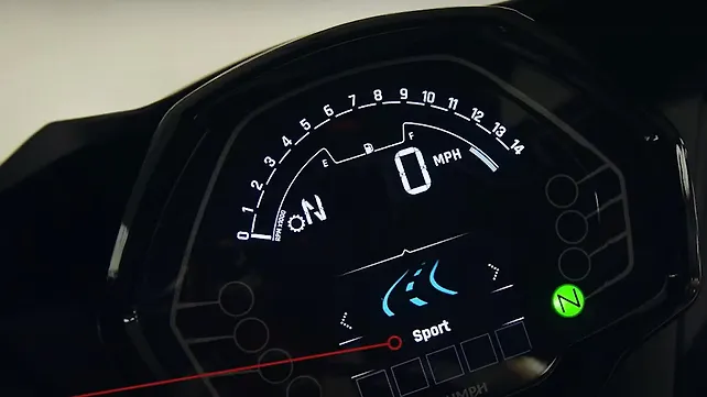 Triumph Daytona 660 TFT / Instrument Cluster