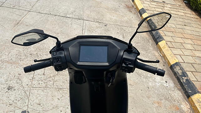Ather Rizta TFT / Instrument Cluster