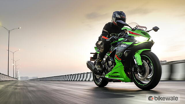 Kawasaki Ninja ZX-6R Price - Mileage, Images, Colours | BikeWale