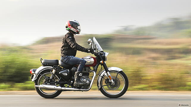 Royal Enfield Classic 350 Right Side View