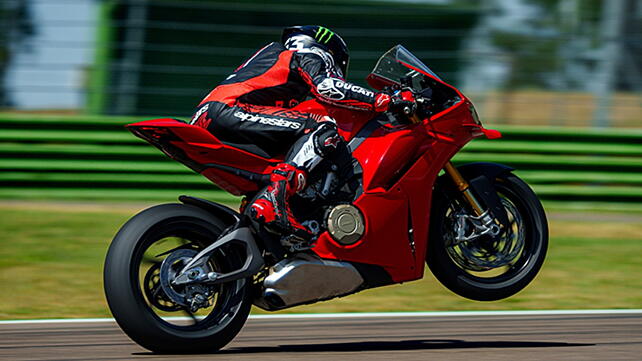 Ducati Panigale V4 Right Side View