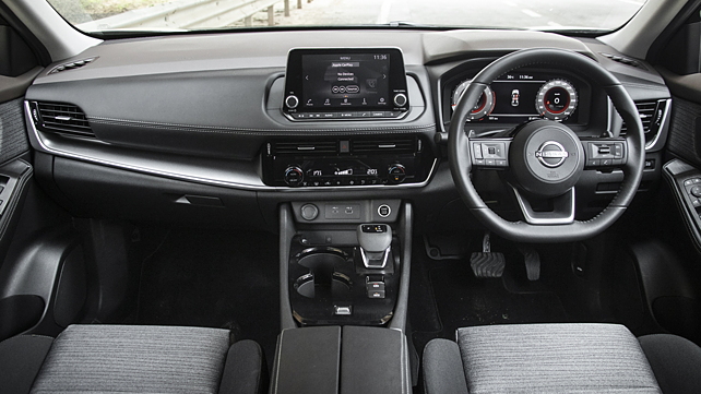 Nissan X-Trail Dashboard