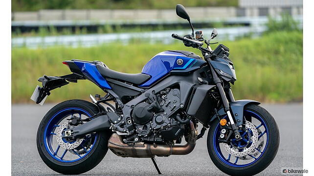 Yamaha MT-09 Right Side View