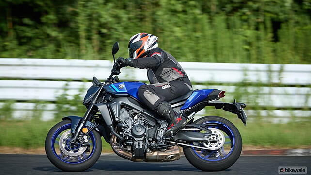 Yamaha MT-09 Right Side View