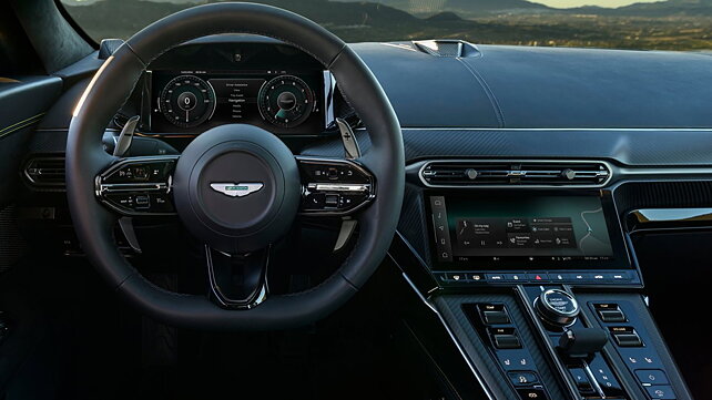 Aston Martin Vantage Dashboard